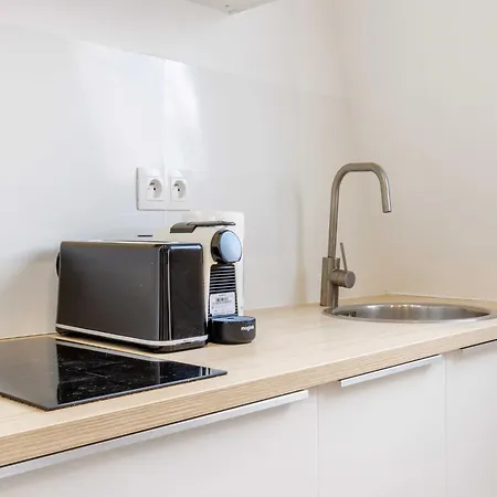 Charming Aprt - 1 Bdr 2p - Victor Hugo דירה