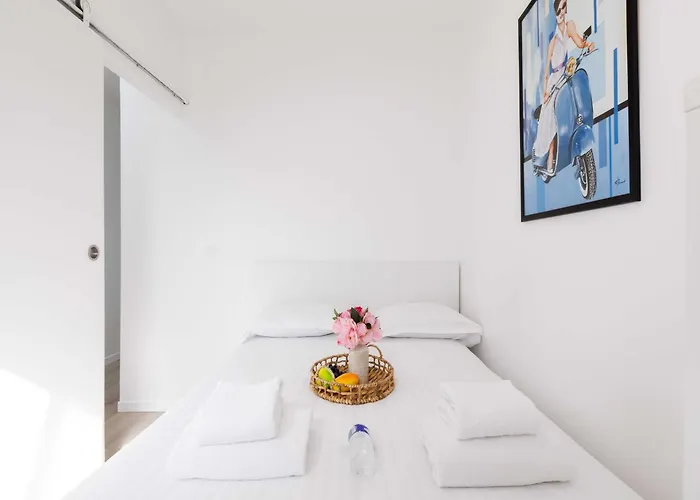 Charming Aprt - 1 Bdr 2p - Victor Hugo Parigi